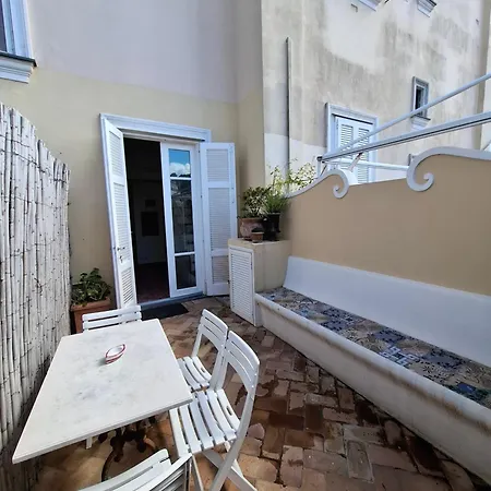 בית נופש Le Camerelle 83 *