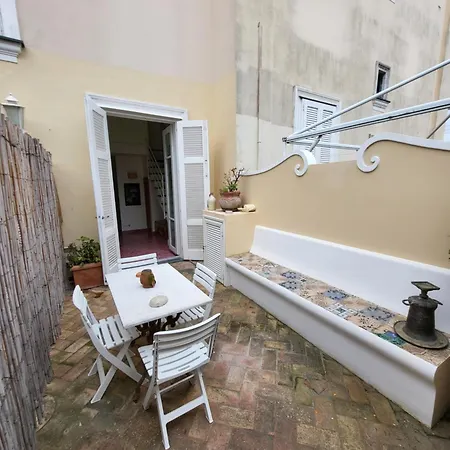 Le Camerelle 83 Semesterbostad Capri